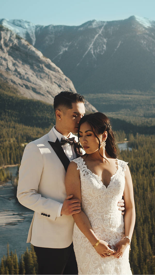 Wedding couple in the mountains near Jasper